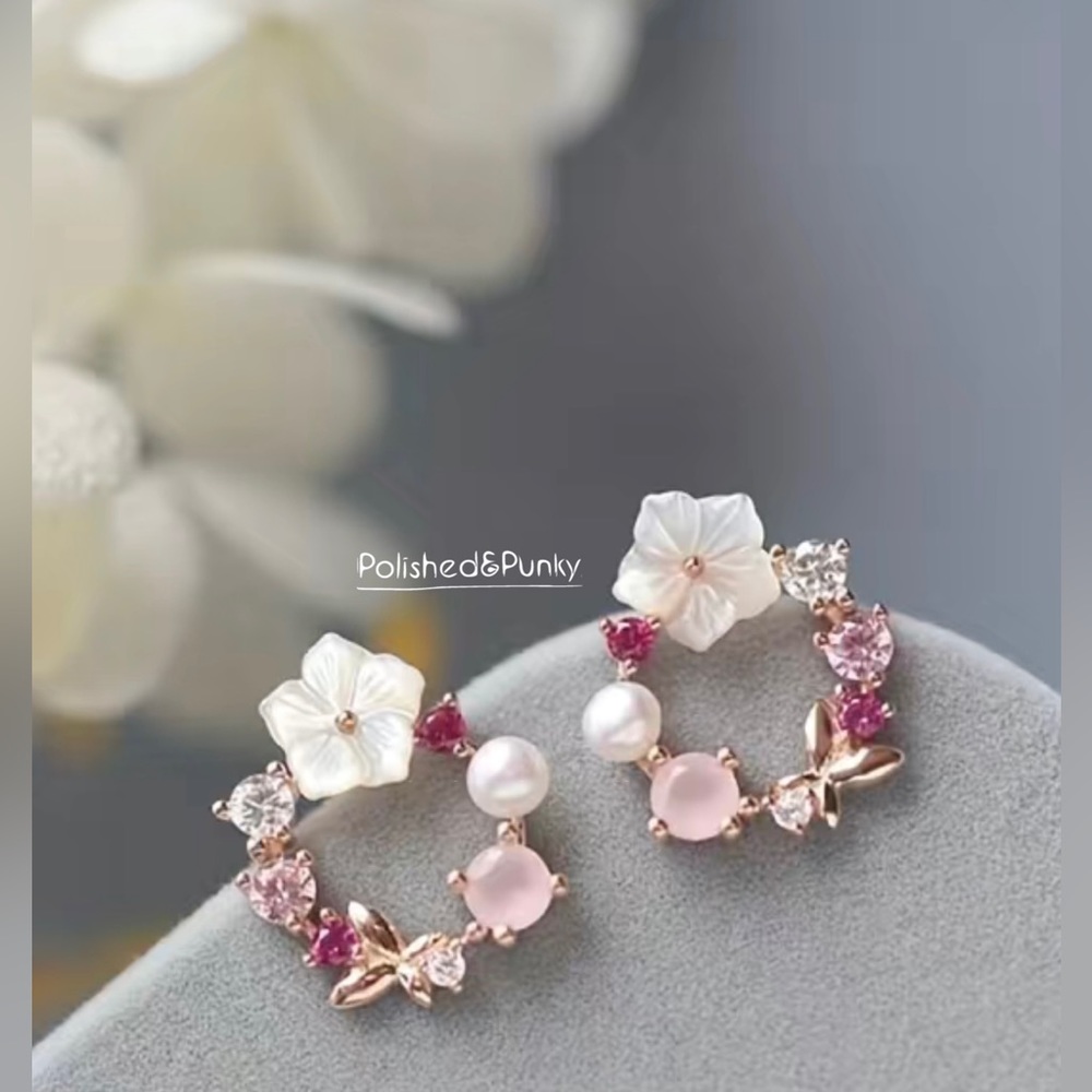 18kt Gold plated Pink Opal Flower Pearl Earrings ~ small Stud Earrings in BOX